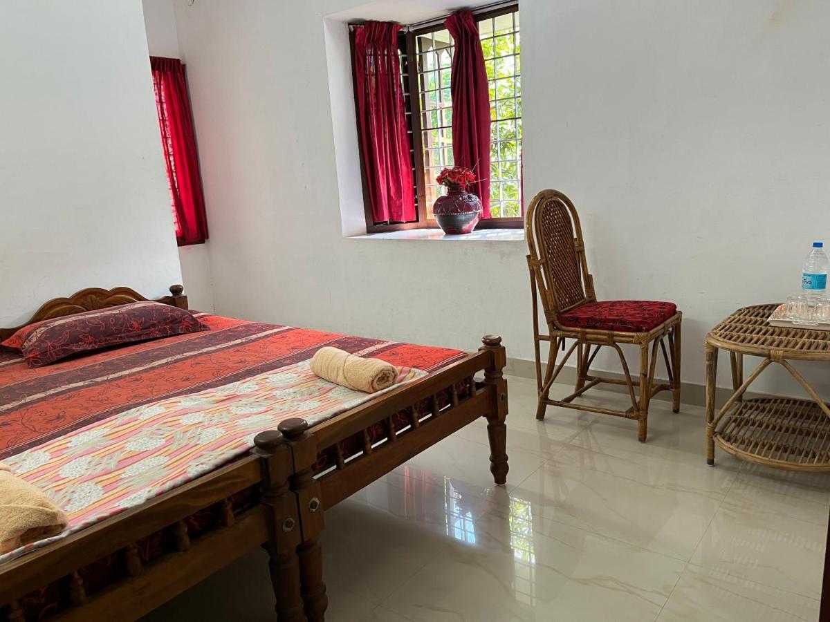 Benheal Homestay Kochi Extérieur photo