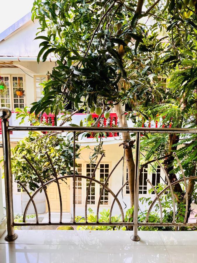 Benheal Homestay Kochi Extérieur photo