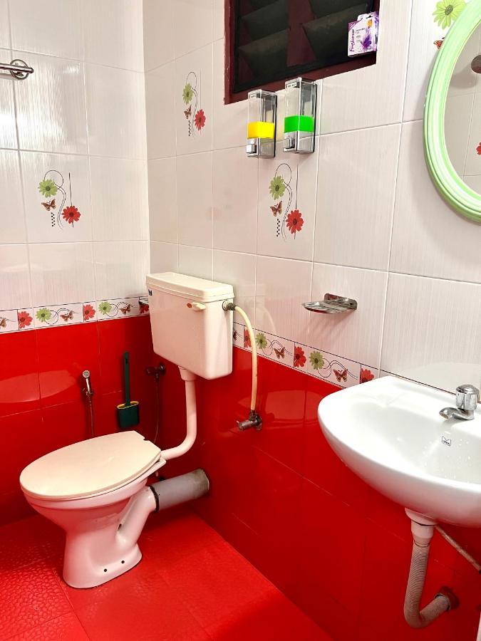 Benheal Homestay Kochi Extérieur photo