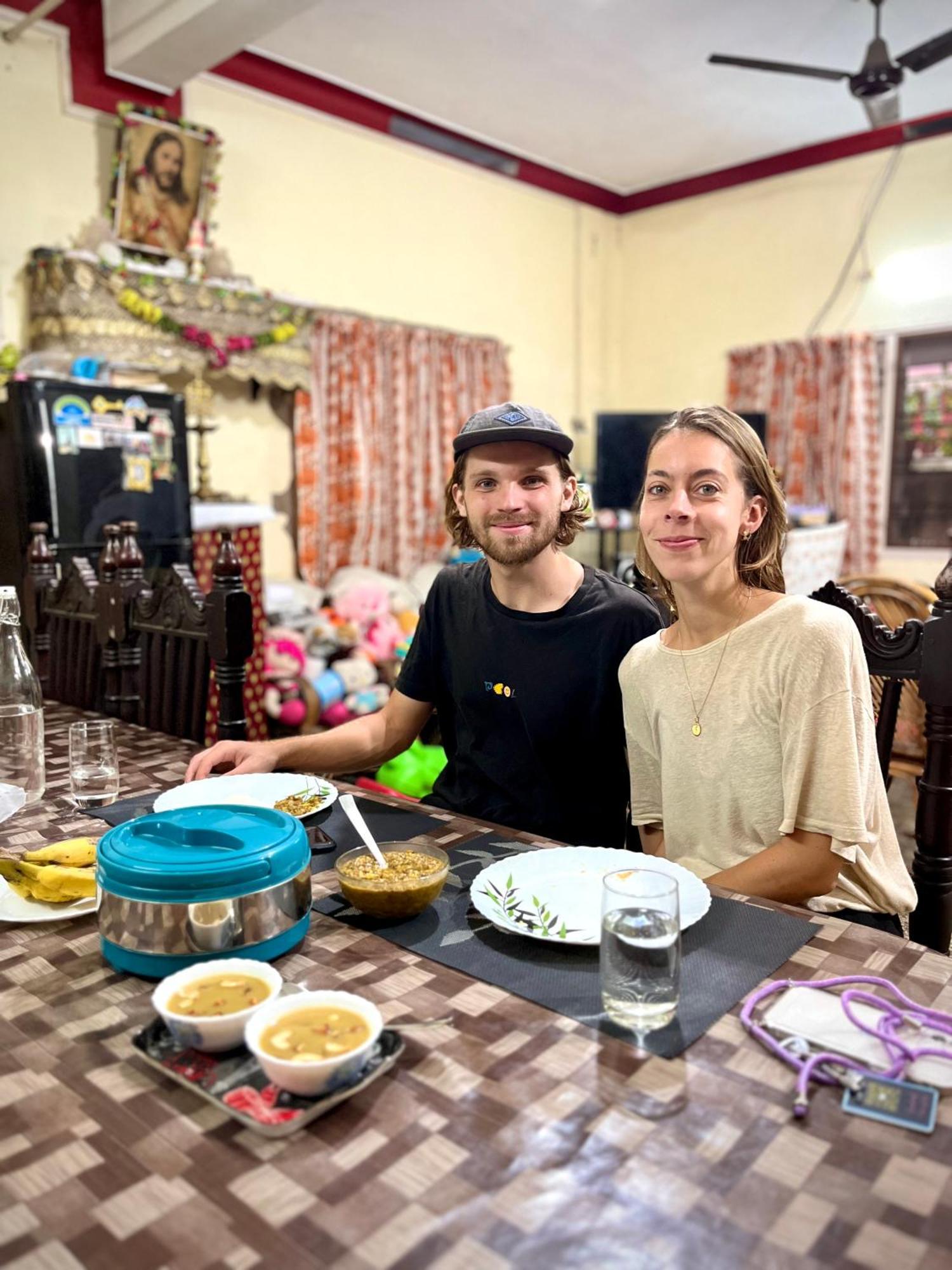 Benheal Homestay Kochi Extérieur photo
