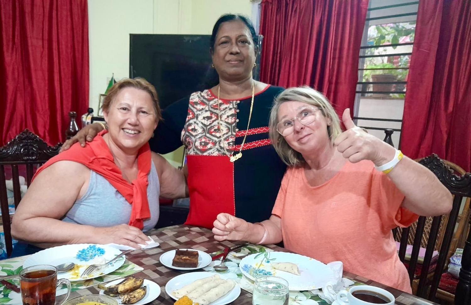 Benheal Homestay Kochi Extérieur photo